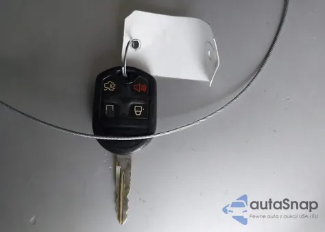 2014 Ford Mustang V6 from USA, damaged, VIN 1ZVBP8AM5E5329935